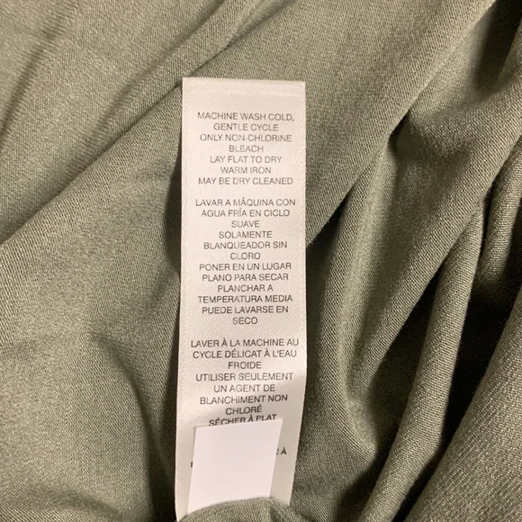 NWT CHICOS Olive Green Easy Wear Double Layer Tank Size Large - Picture 15 of 16